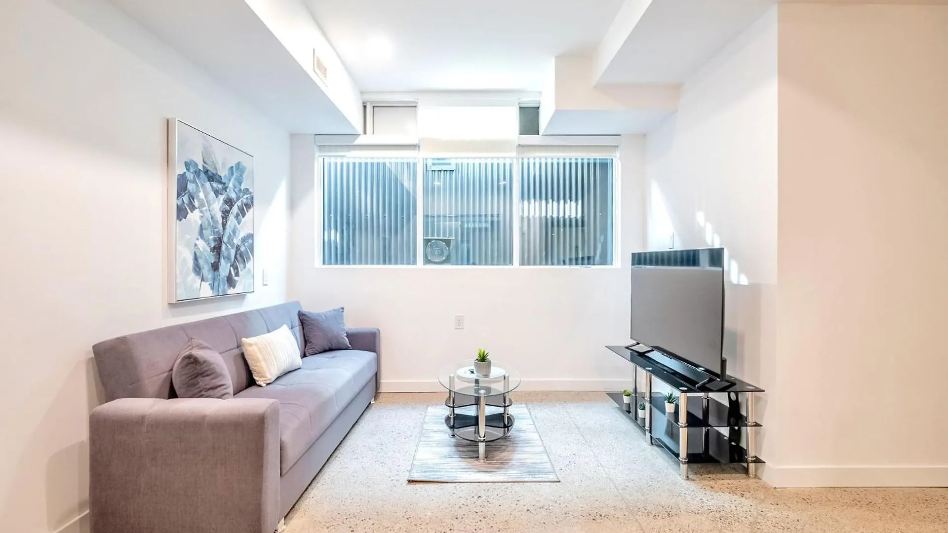 Modern 2Br Apartment - Regent Park Near Downtown Toronto